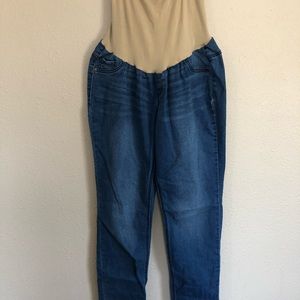 Indigo blue maternity jeans 👖
